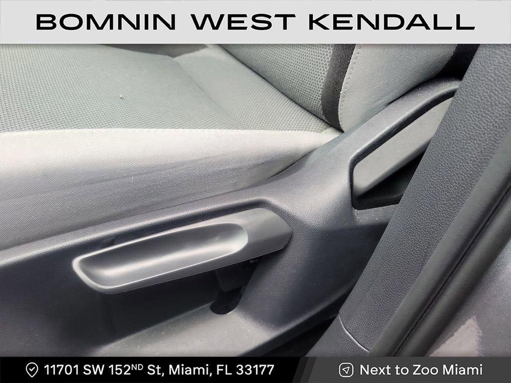 2024 Volkswagen Taos S