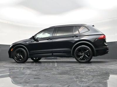 2023 Volkswagen Tiguan SE R-Line Black