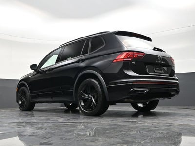 2023 Volkswagen Tiguan SE R-Line Black