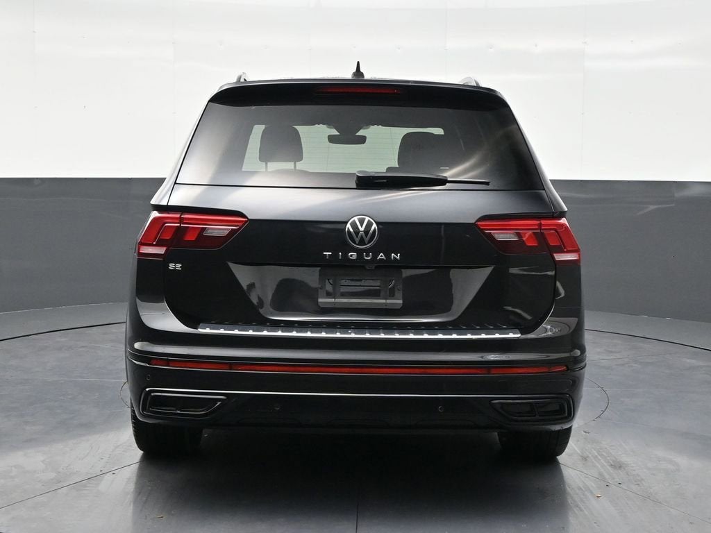 2023 Volkswagen Tiguan SE R-Line Black
