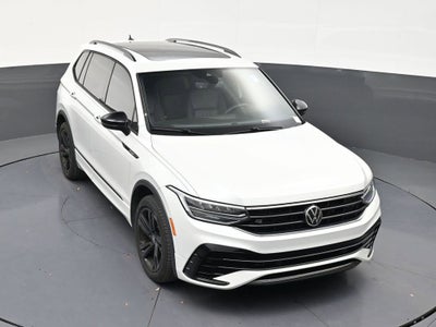 2024 Volkswagen Tiguan SE R-Line Black