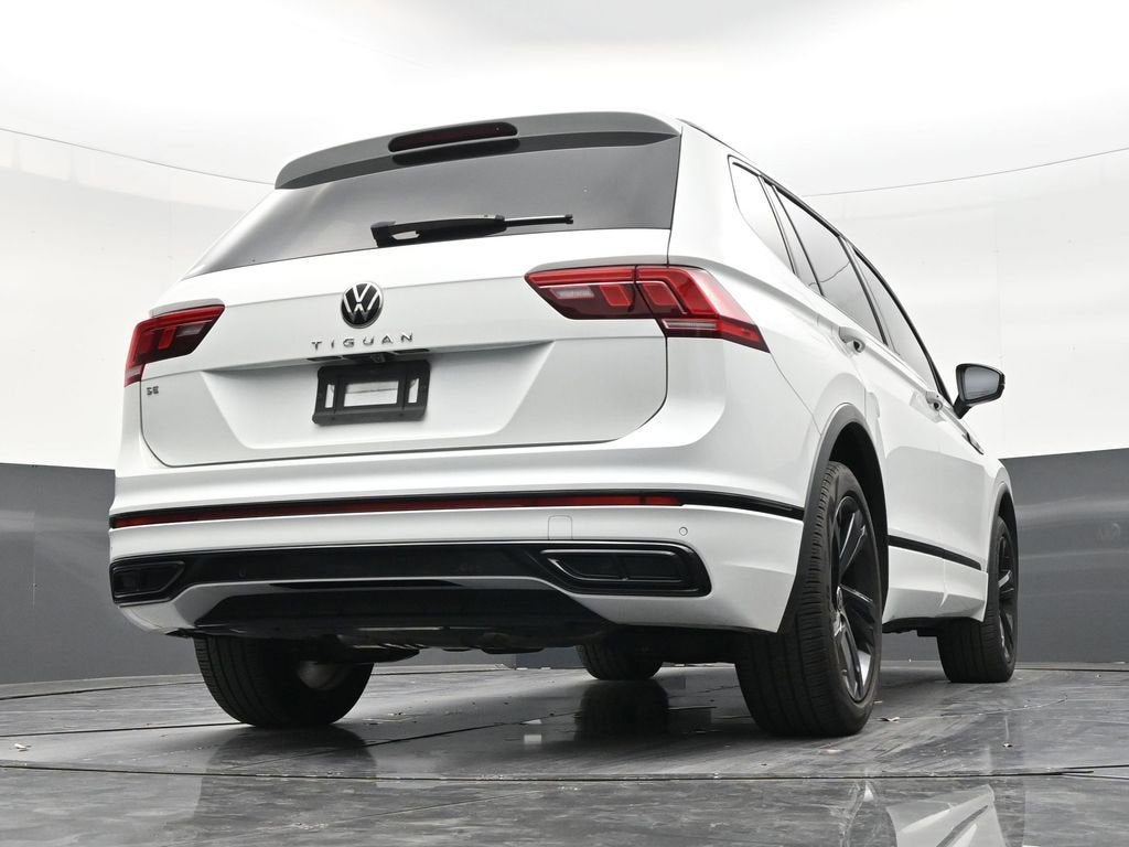 2024 Volkswagen Tiguan SE R-Line Black