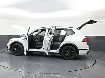2024 Volkswagen Tiguan SE R-Line Black