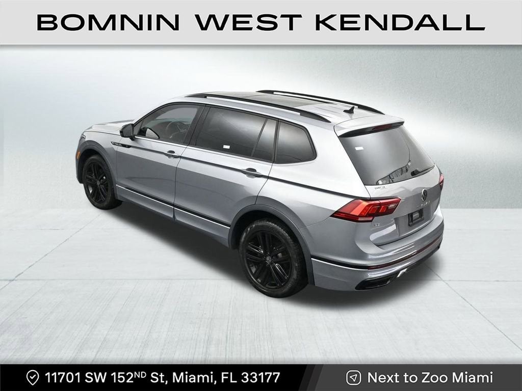 2022 Volkswagen Tiguan SE R-Line Black