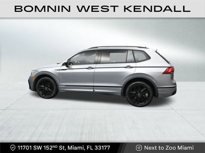 2022 Volkswagen Tiguan SE R-Line Black