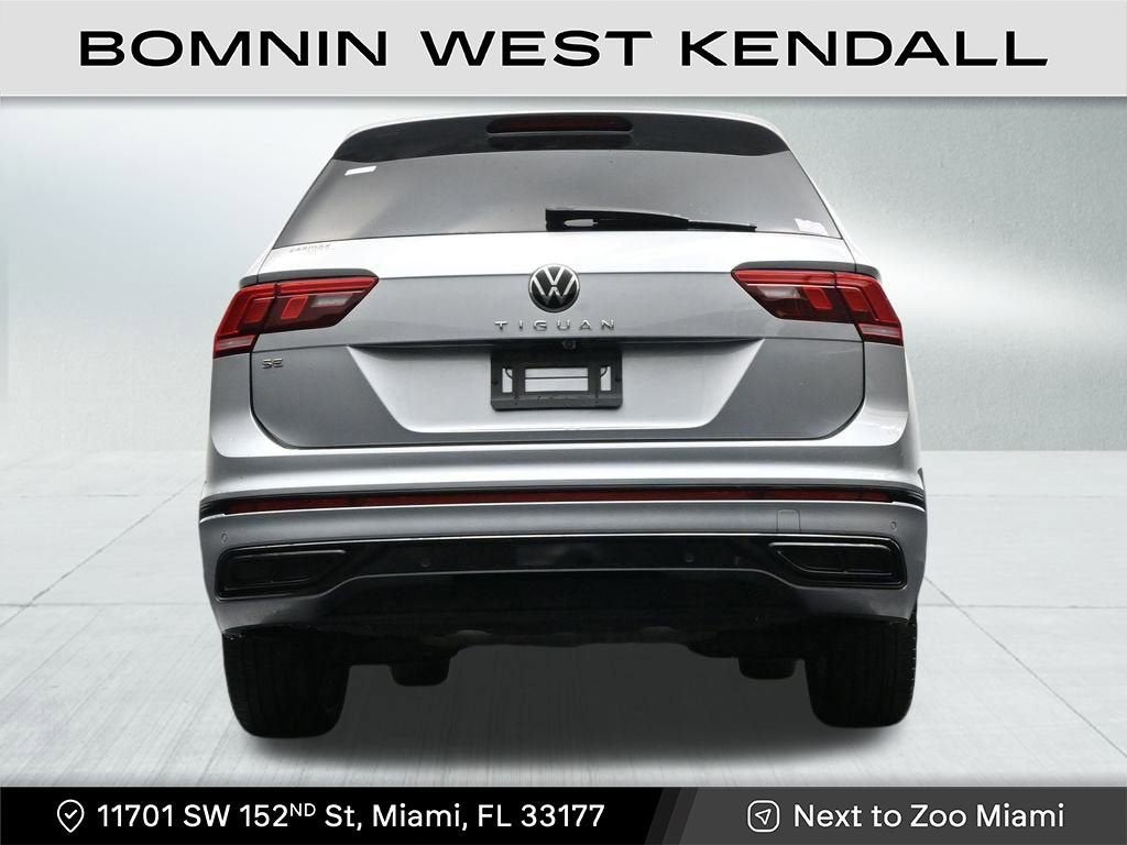 2022 Volkswagen Tiguan SE R-Line Black