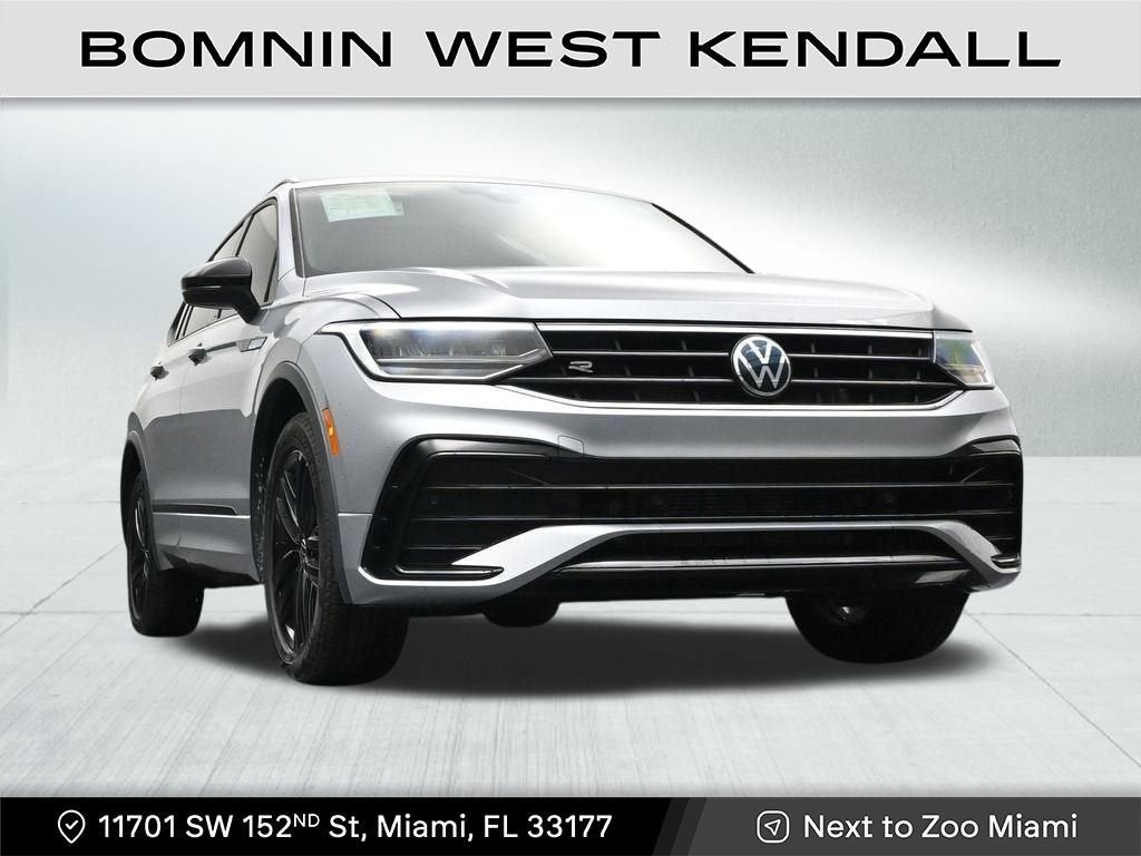 2022 Volkswagen Tiguan SE R-Line Black