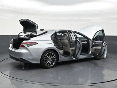 2022 Toyota Camry XLE