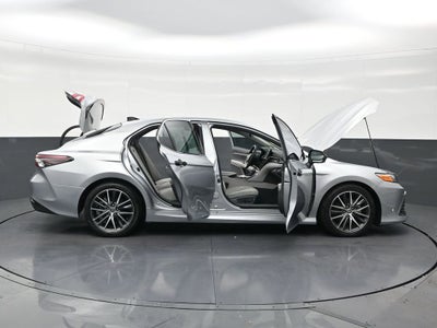 2022 Toyota Camry XLE