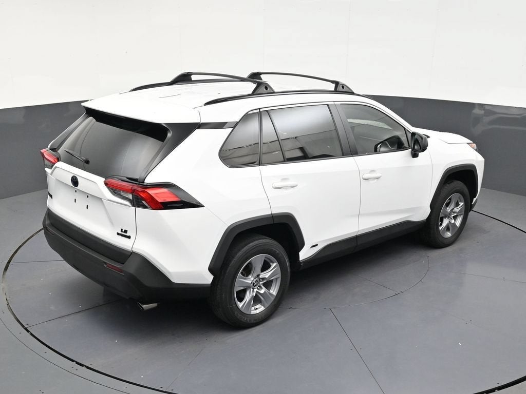 2022 Toyota RAV4 Hybrid LE