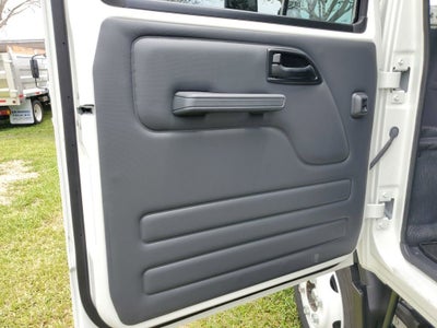 2025 Chevrolet Low Cab Forward 4500 Base