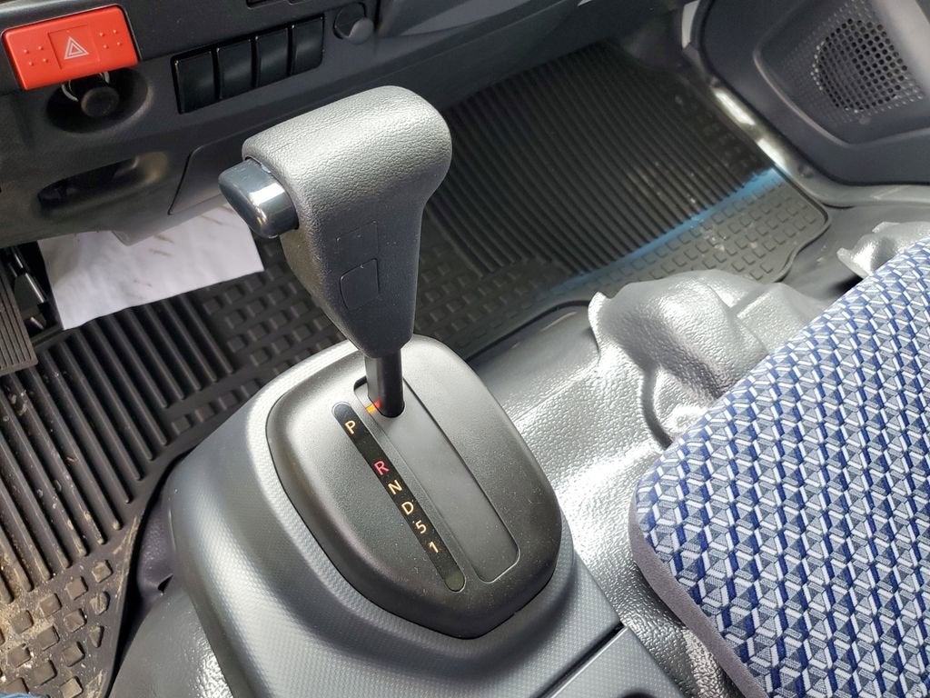 2025 Chevrolet Low Cab Forward 4500 Base