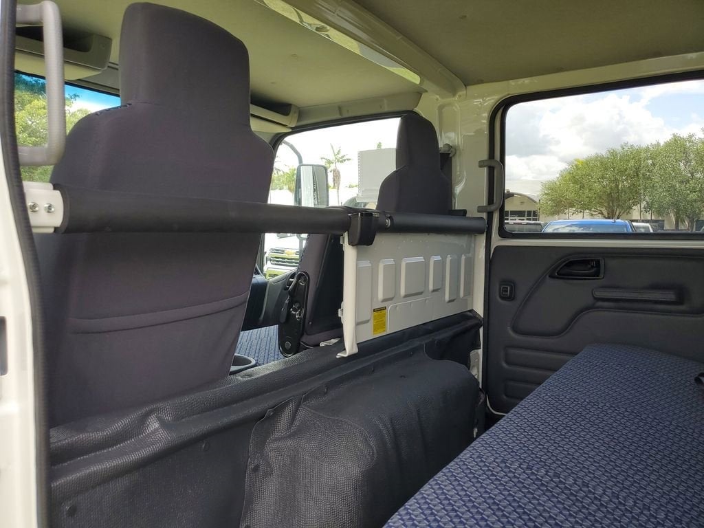 2025 Chevrolet Low Cab Forward 4500 Base