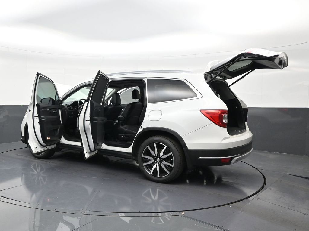 2022 Honda Pilot Touring 7-Passenger