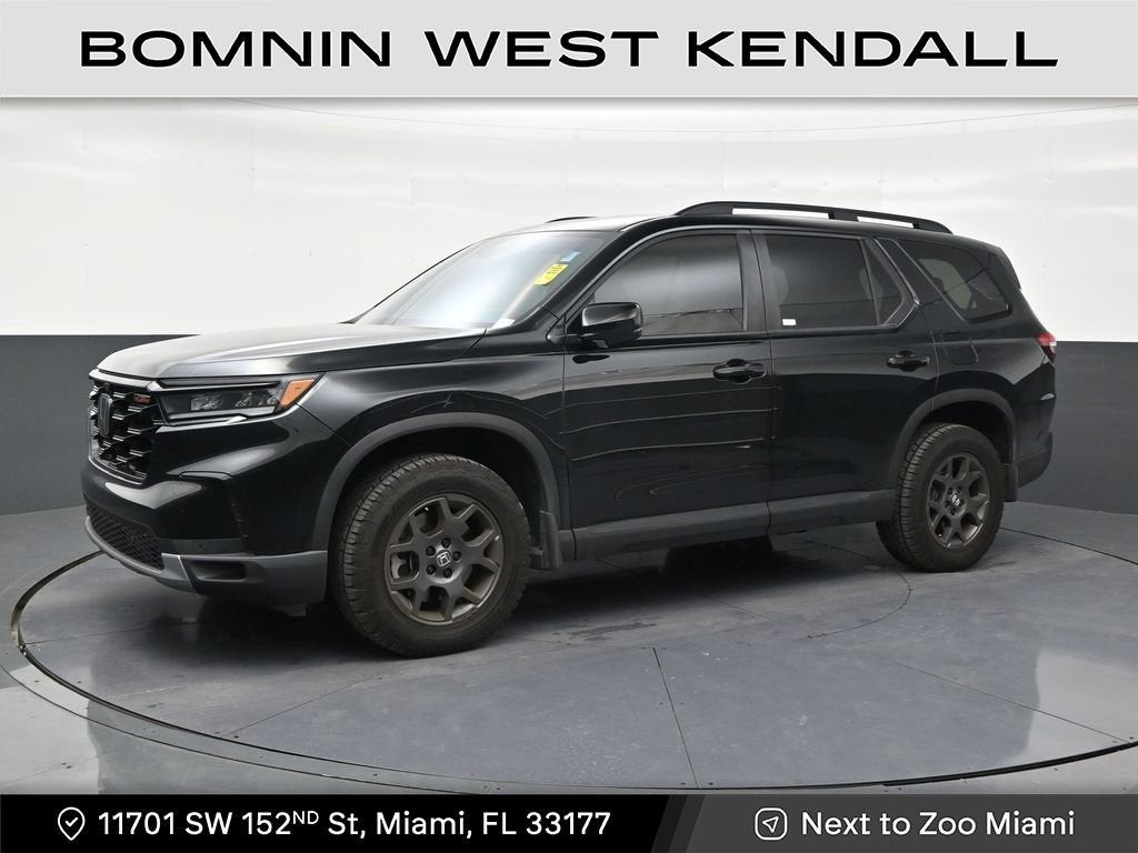 2025 Honda Pilot TrailSport AWD's photo