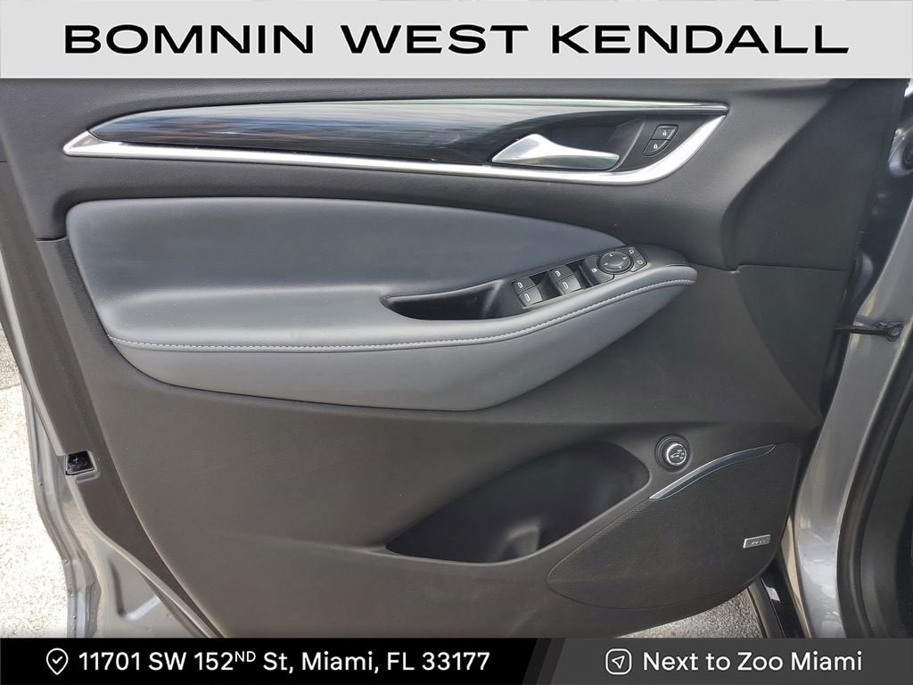 2021 Buick Enclave Essence