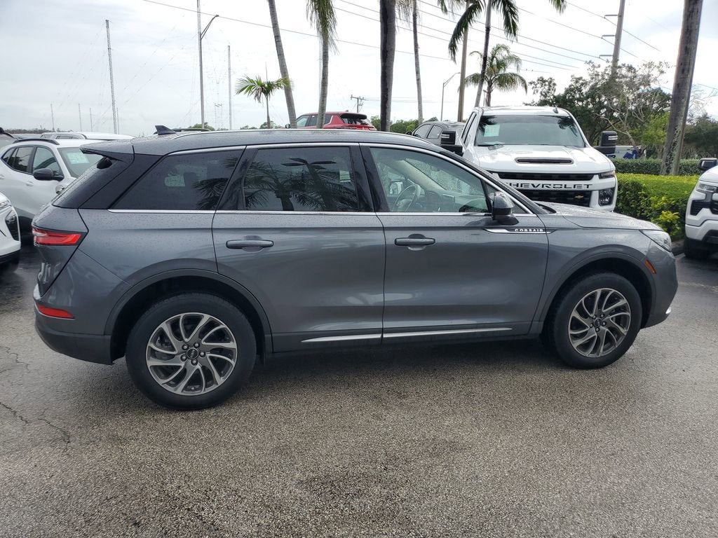 2022 Lincoln Corsair Standard