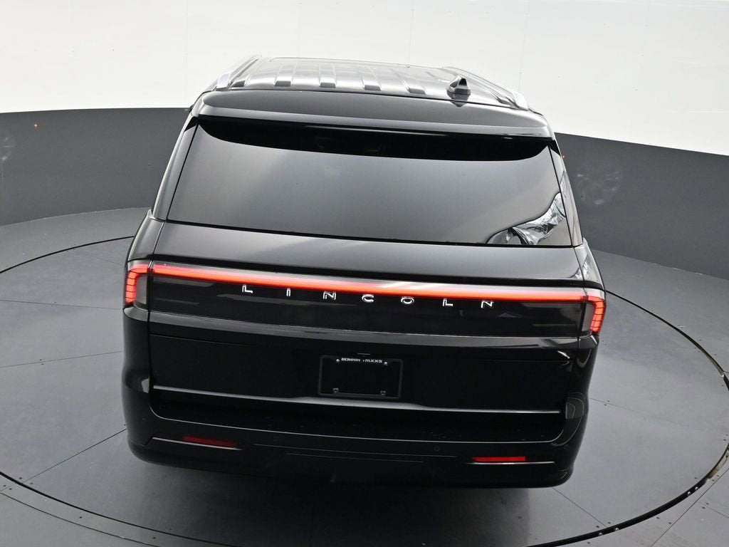2025 Lincoln Navigator L Black Label
