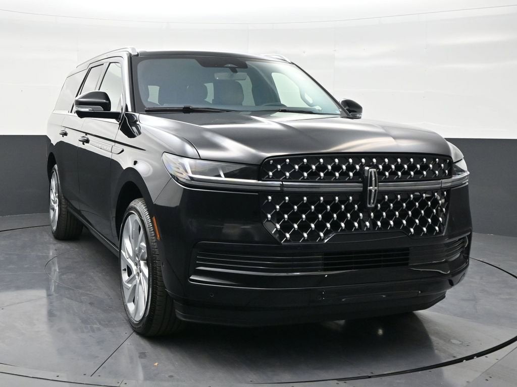2025 Lincoln Navigator L Black Label