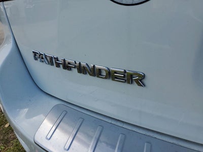 2020 Nissan Pathfinder SV