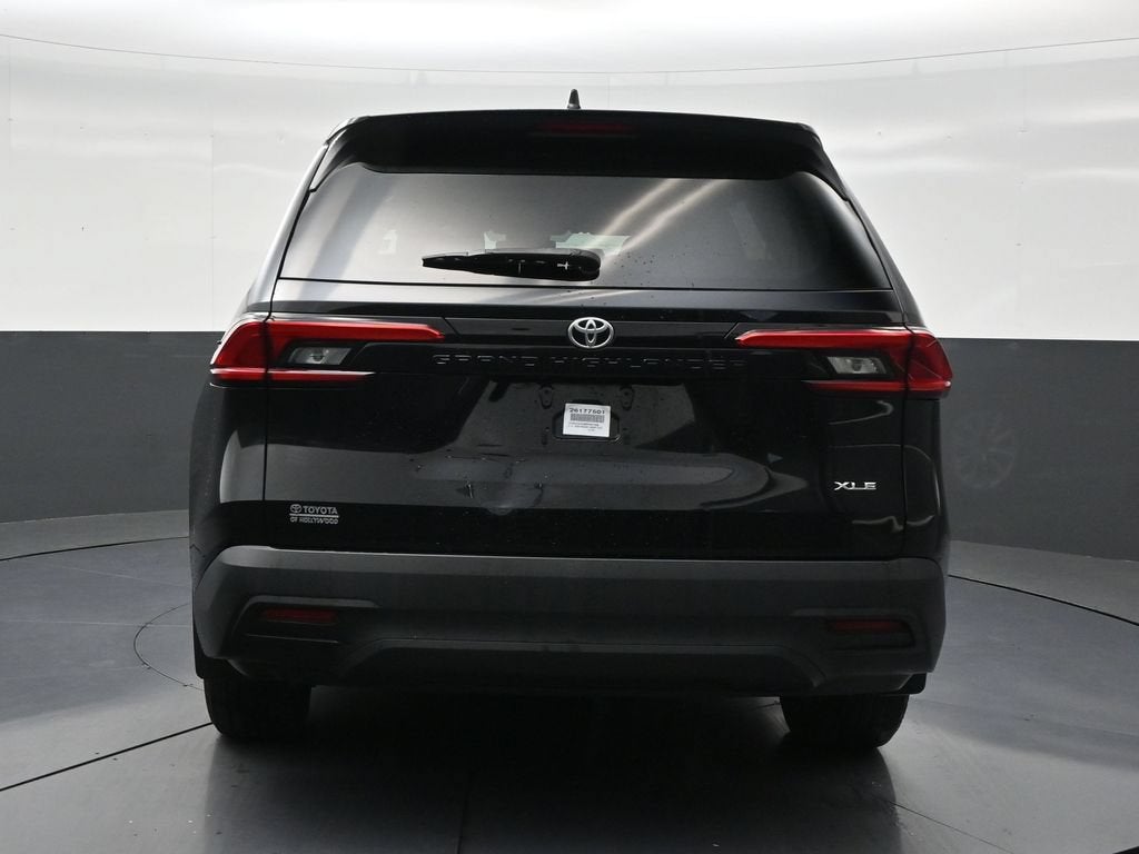 2024 Toyota Grand Highlander XLE
