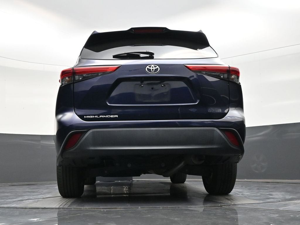 2022 Toyota Highlander L
