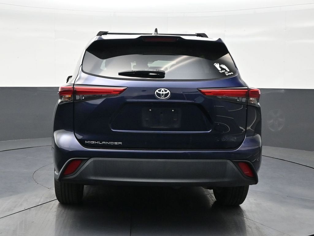 2022 Toyota Highlander L