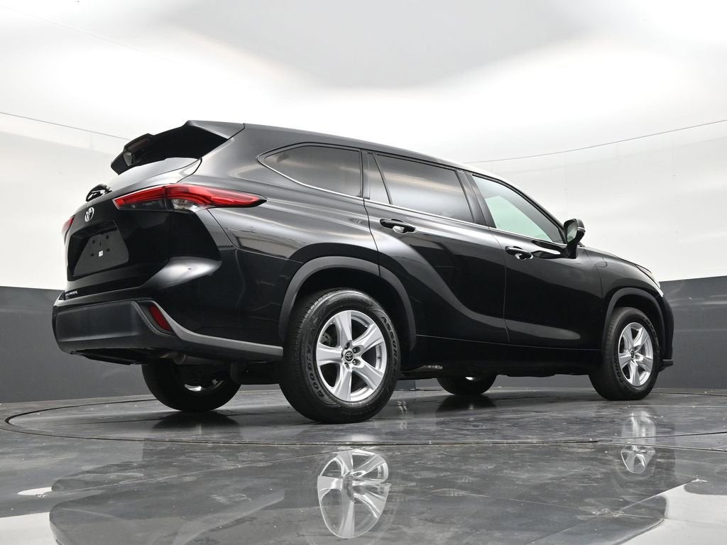 2022 Toyota Highlander L