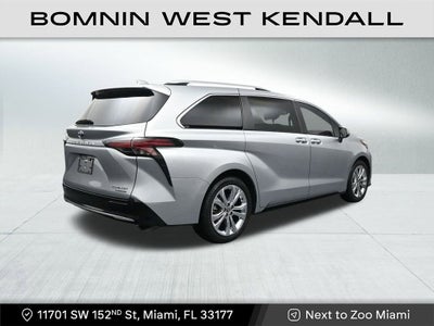 2023 Toyota Sienna Platinum