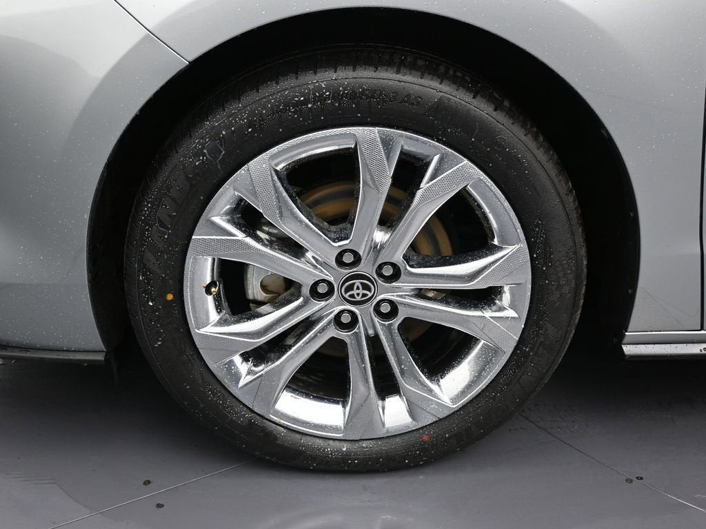 2023 Toyota Sienna Platinum