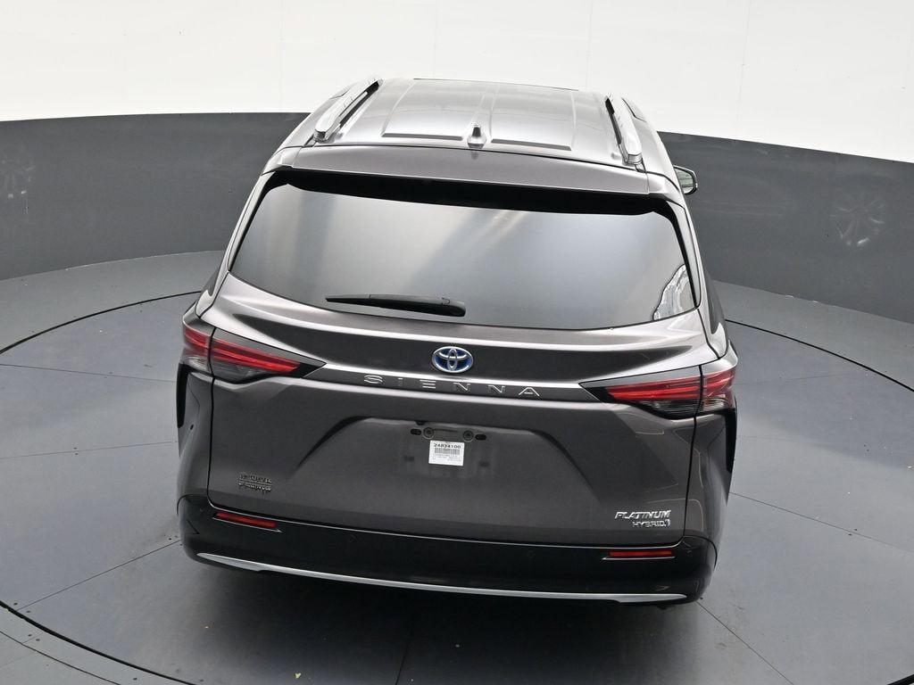2024 Toyota Sienna Platinum