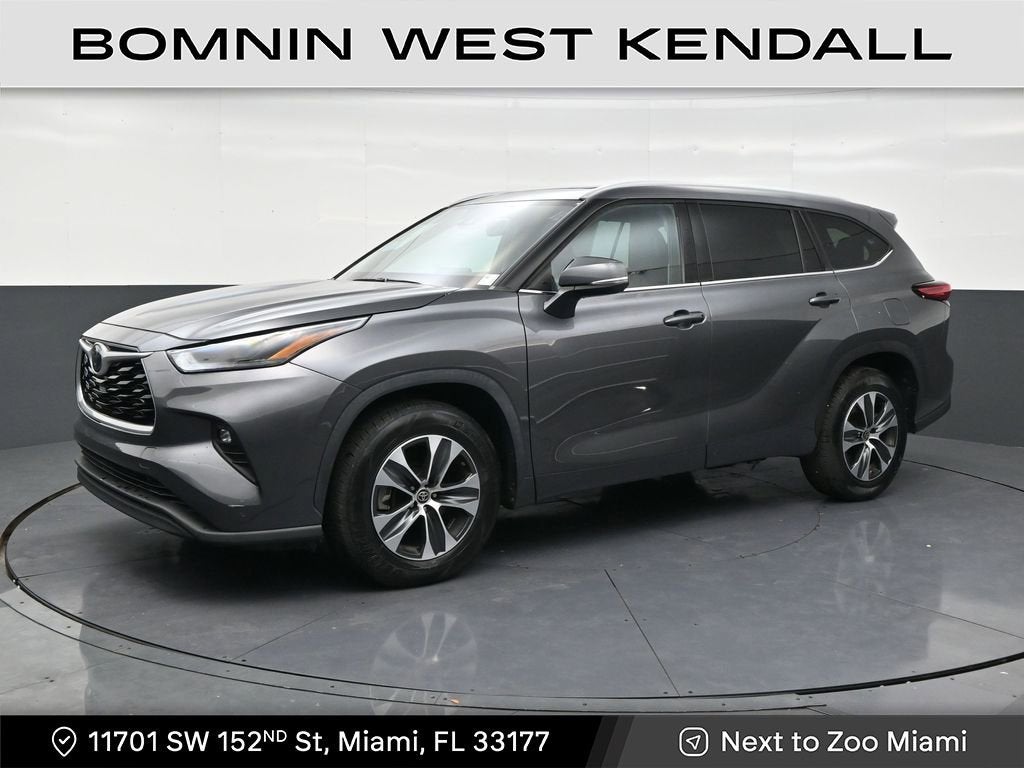 2022 Toyota Highlander XLE