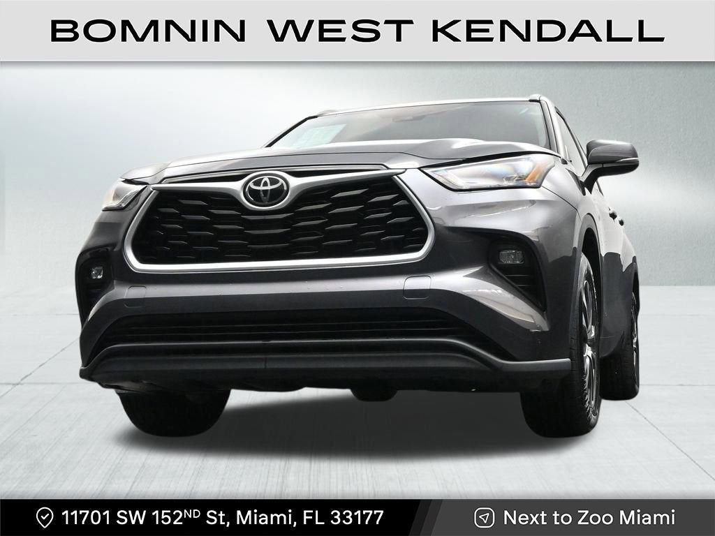 2022 Toyota Highlander XLE