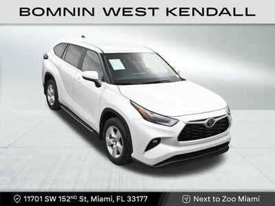 2025 Toyota Highlander LE