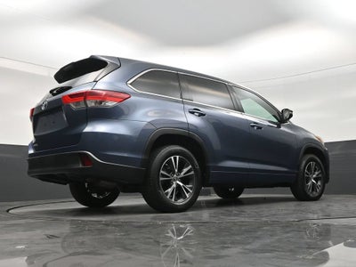 2018 Toyota Highlander LE