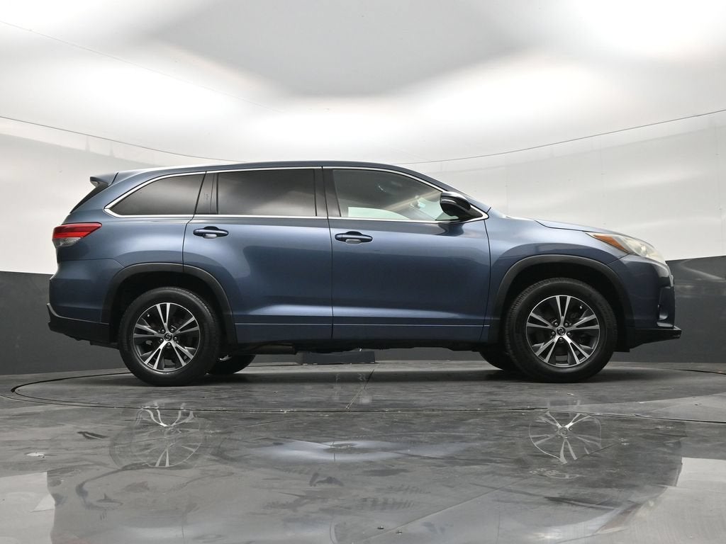 2018 Toyota Highlander LE