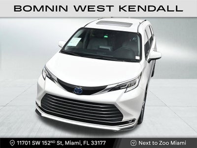 2024 Toyota Sienna Limited