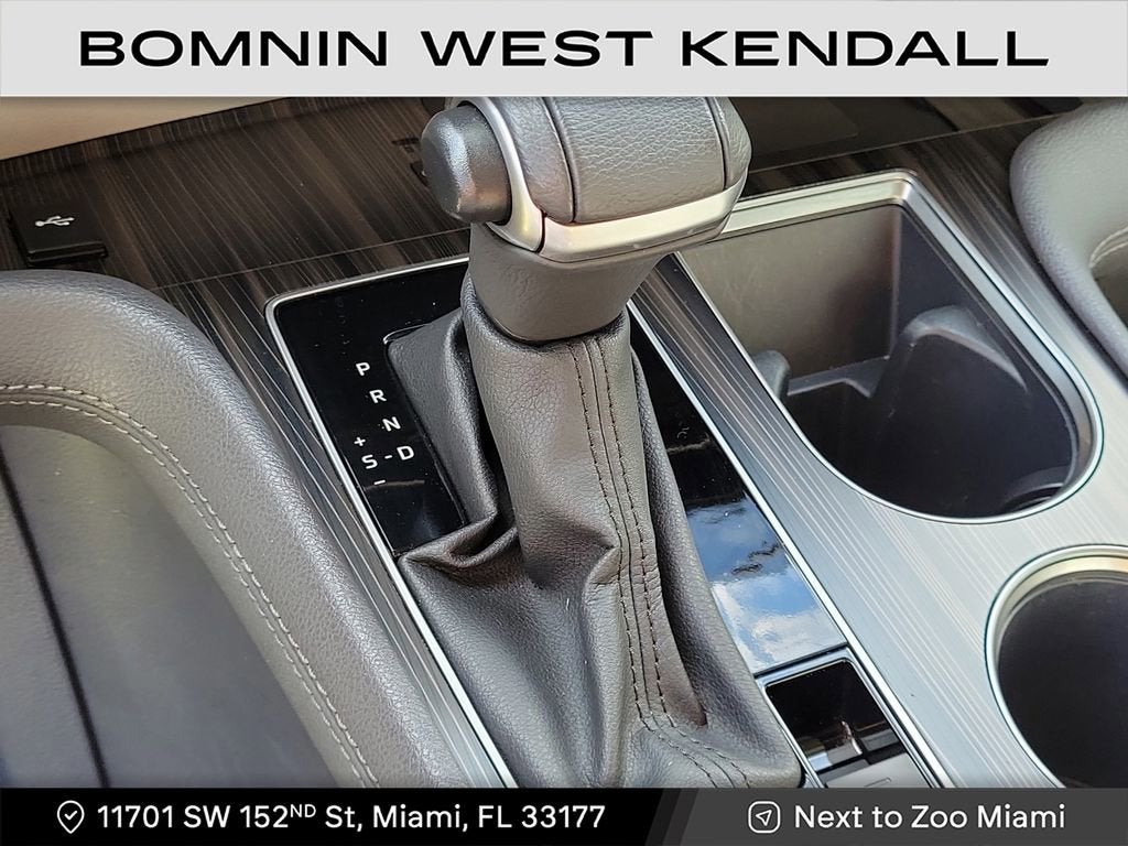 2024 Toyota Sienna Limited