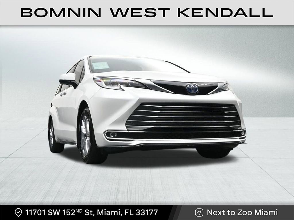2024 Toyota Sienna Limited