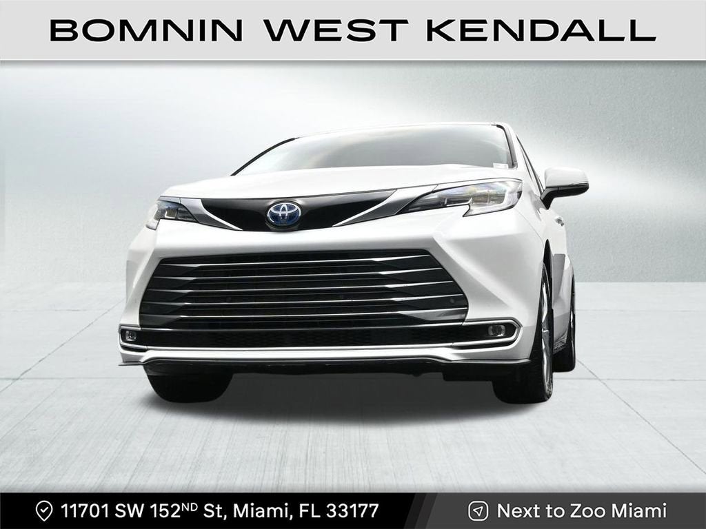 2024 Toyota Sienna Limited