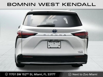 2024 Toyota Sienna Limited