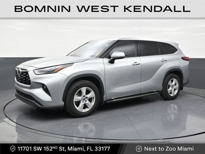 2022 Toyota Highlander LE