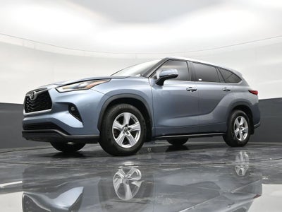 2022 Toyota Highlander LE