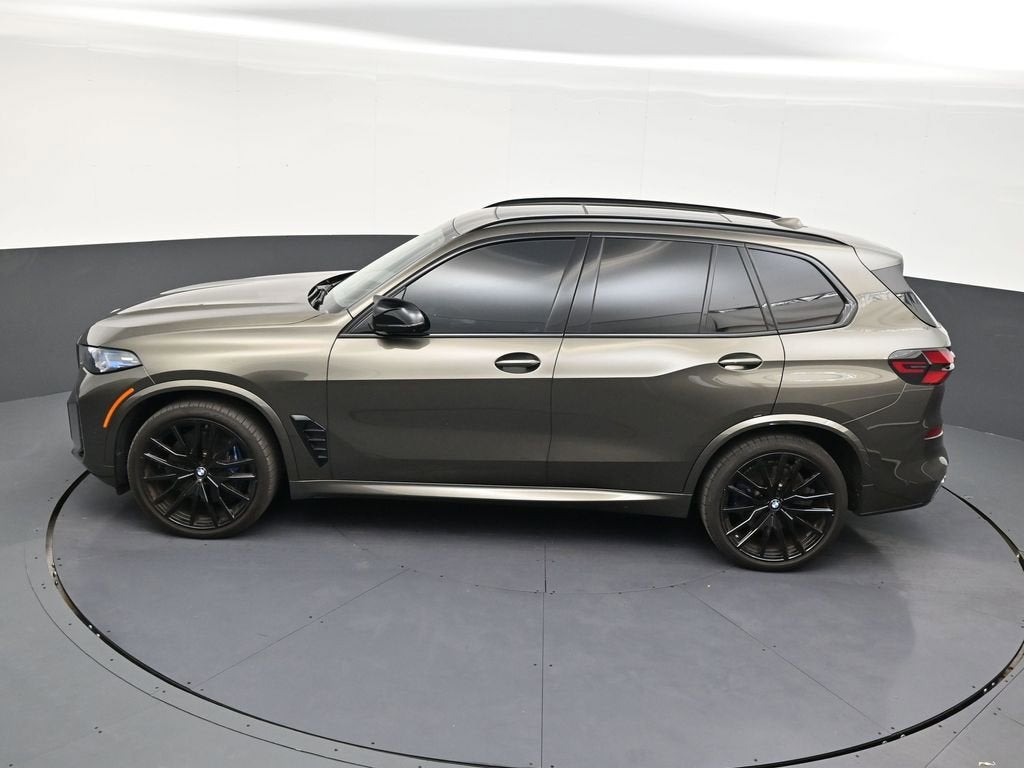 2025 BMW X5 M60i