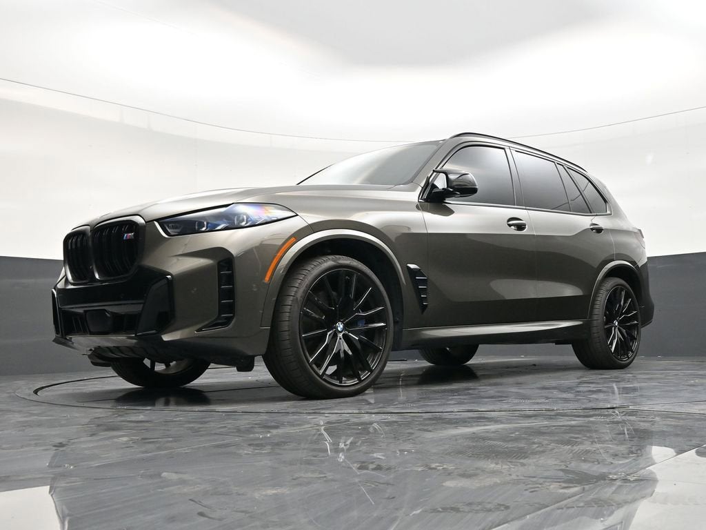 2025 BMW X5 M60i