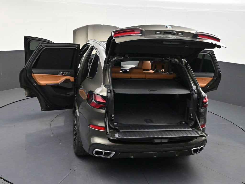 2025 BMW X5 M60i