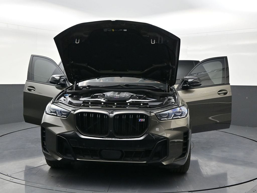 2025 BMW X5 M60i