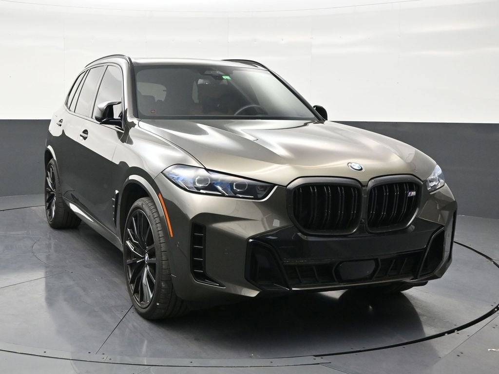 2025 BMW X5 M60i
