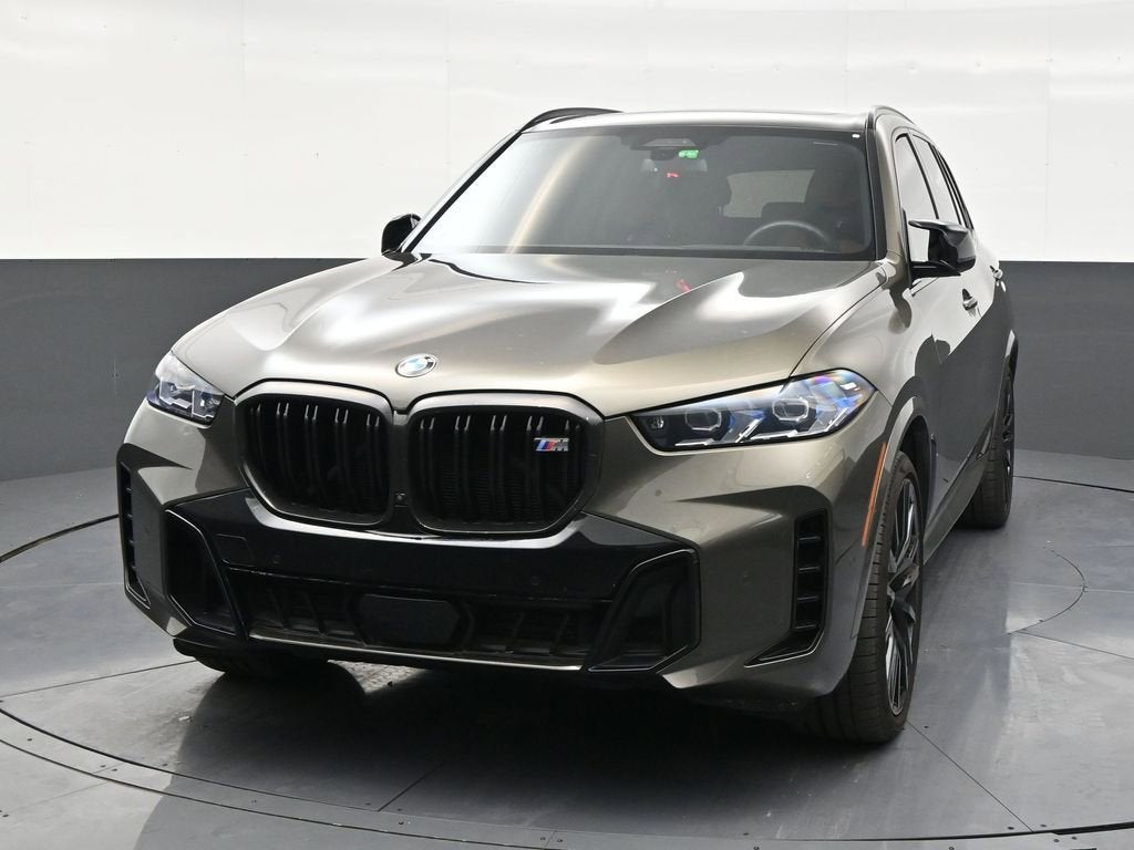 2025 BMW X5 M60i