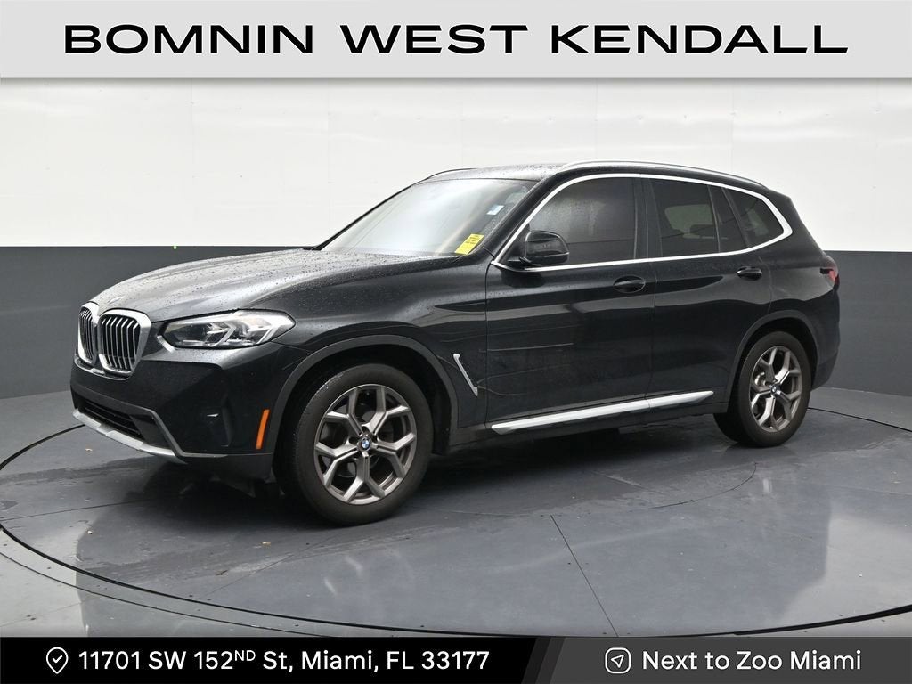 2022 BMW X3 sDrive30i's photo